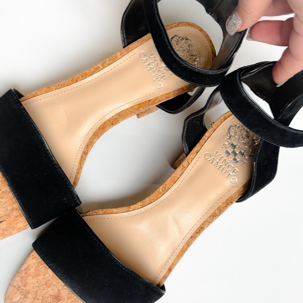 Vince Camuto black studded ankle strap chunky heel sandal ❤️ - Picture 10 of 12